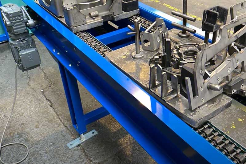 Accumulating Chain Conveyors
