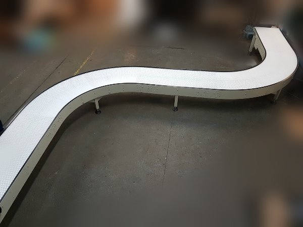 Curved Plastic Modular Belt Conveyor System
