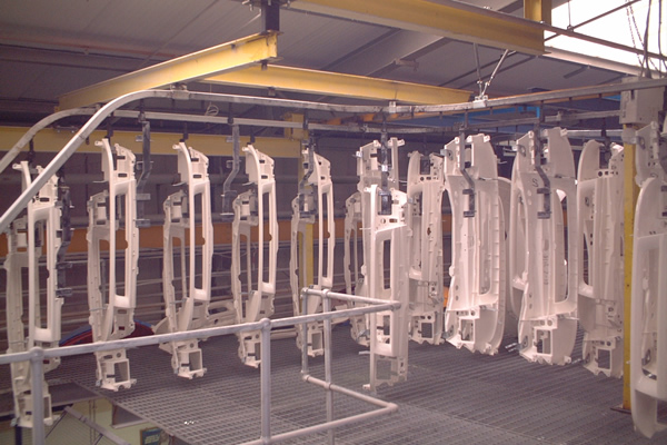 MCM Powertrack Overhead Conveyors MCM Powertrack Overhead Conveyors