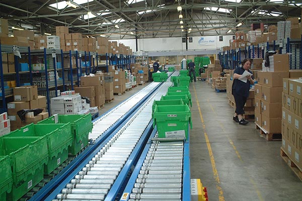Amber Automation Lineshaft Powered Roller Conveyor Amber Automation Lineshaft Powered Roller Conveyor